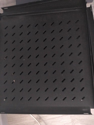 Plateau rack baie - baie, serveur